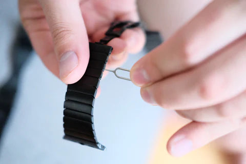 Apple watch band remove links discount
